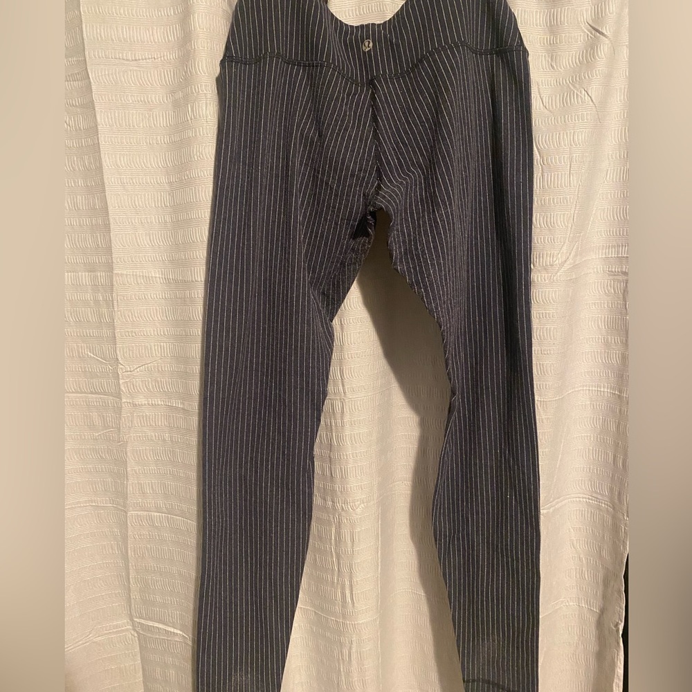 Lulelemon wunder under striped 10
